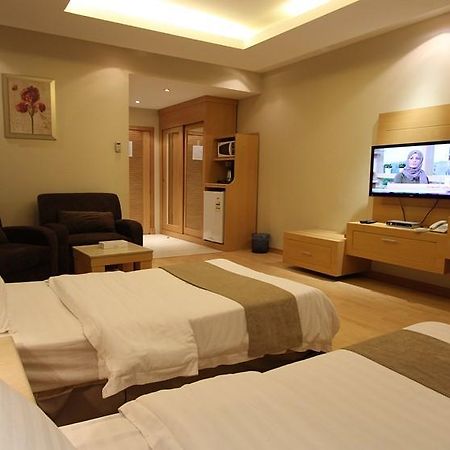 Meera Suites Riyadh Exterior photo